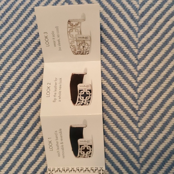 Brighton cuff bracelet - Picture 9 of 9